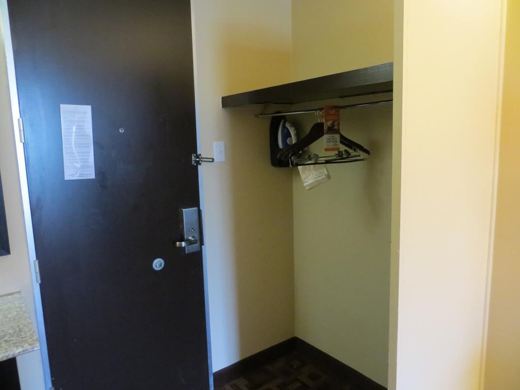 University Inn Austin North 外观 照片