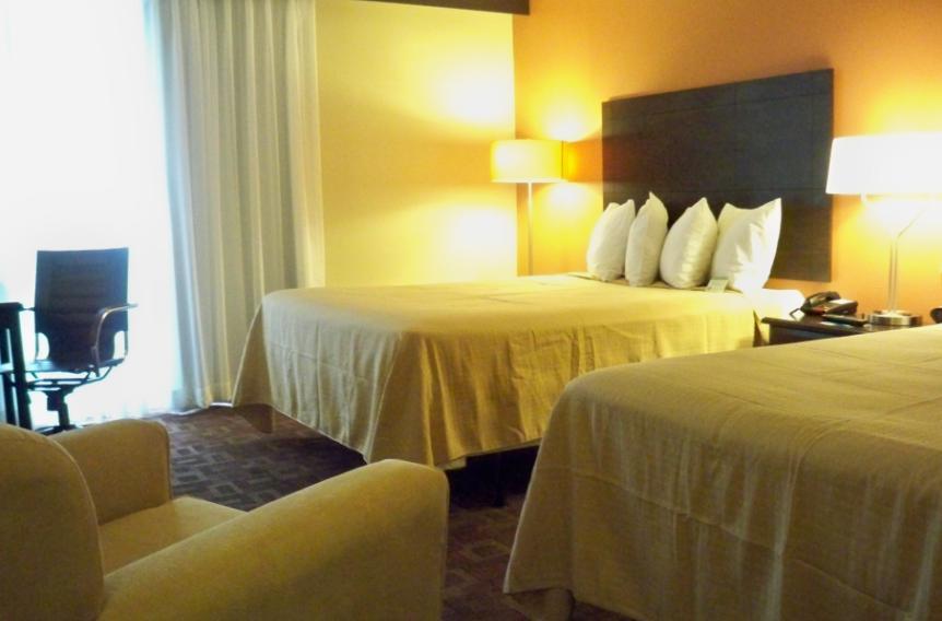 University Inn Austin North 外观 照片